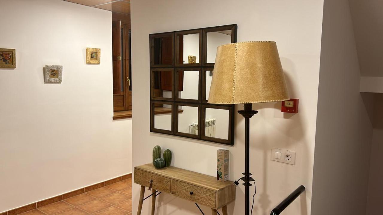 Hostal Villa El Colmenar Mombeltrán Exterior foto