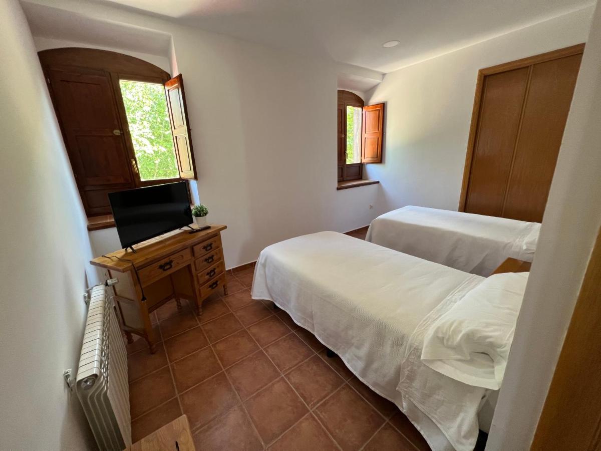 Hostal Villa El Colmenar Mombeltrán Exterior foto