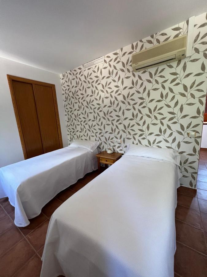 Hostal Villa El Colmenar Mombeltrán Exterior foto